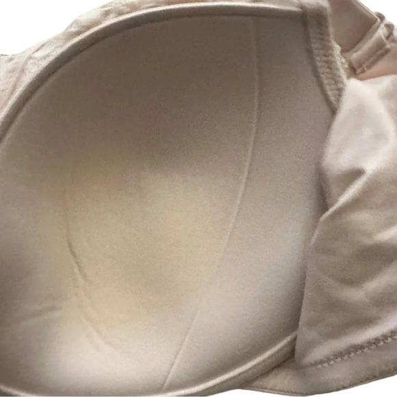 NWT Bali UnderWire Lined Smoothing Comfort Stretch Lace Bra - Picture 5 of 11